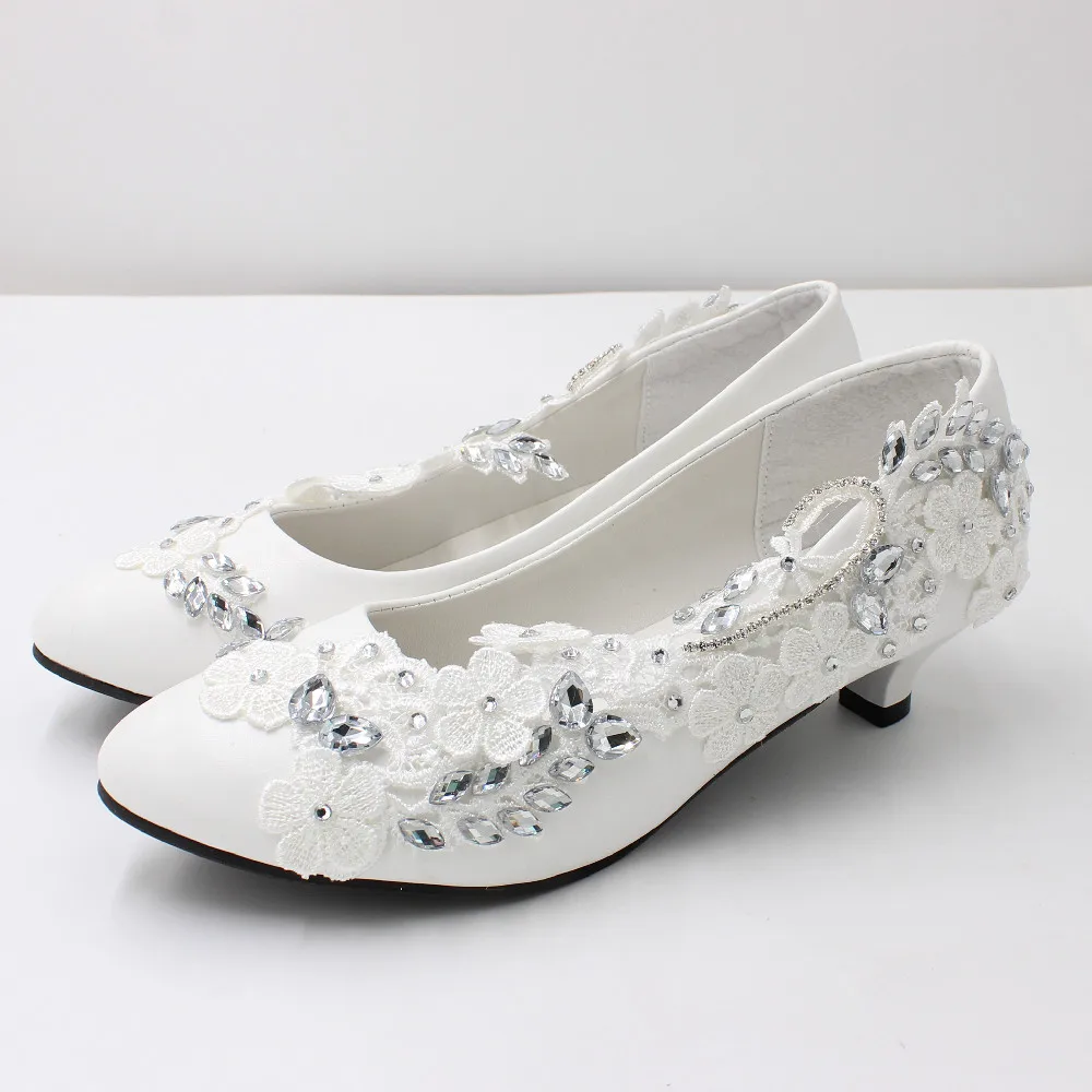 Color: WHITE, Shoe Size: 35, Ships From: CHINA - 【Xingchenmao?‘Low heel large size bridal shoes White large size soft top women's shoes handmade lace simple single shoes BH0710