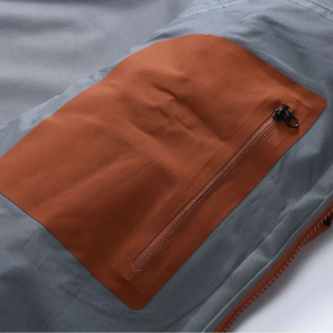 Color: GRAY, Size: L - ARC Outdoor Men's and Women's, Fashionable, Windproof and Waterproof, Mountaineering, Breathable, Travel, Camping, Windbreaker