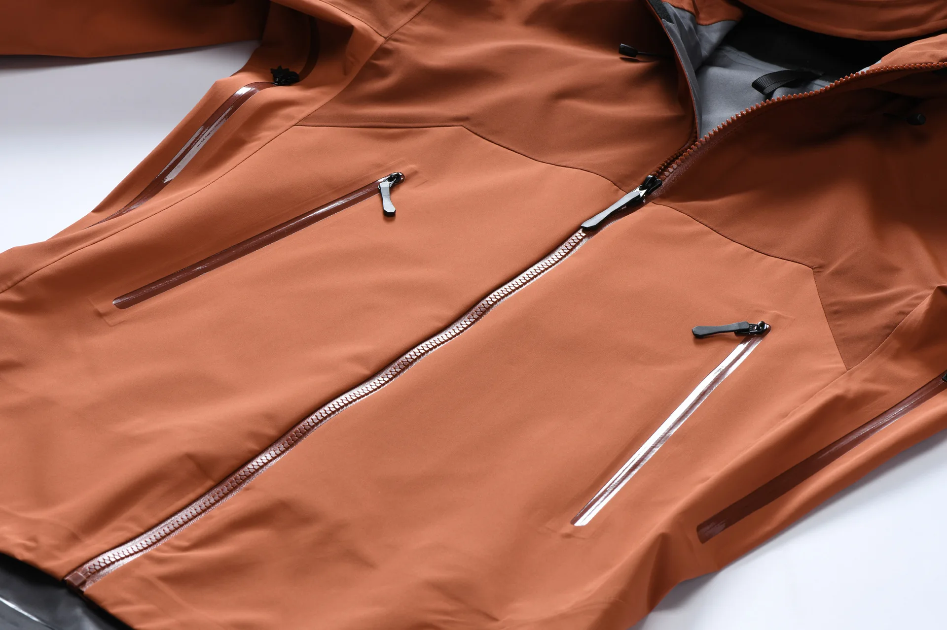 Color: GRAY, Size: L - ARC Outdoor Men's and Women's, Fashionable, Windproof and Waterproof, Mountaineering, Breathable, Travel, Camping, Windbreaker