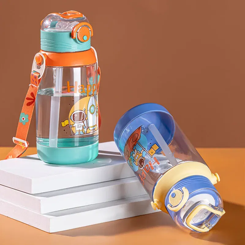 Color: green, Capacity: 0.7L - 700ml Large Capacity Kids Water Cup with Straw Sports Bottle Student Special Edition