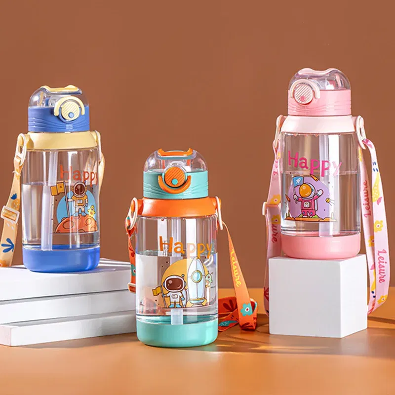 Color: green, Capacity: 0.7L - 700ml Large Capacity Kids Water Cup with Straw Sports Bottle Student Special Edition