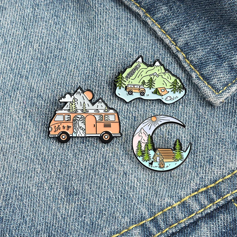 Metal color: SILVER PLATED - Travel Brooch Field Crossing Hiking Scenery Snow Scene Mountain Peak Alloy Clothing Accessories Backpack Brooch Badge Lapel Pins