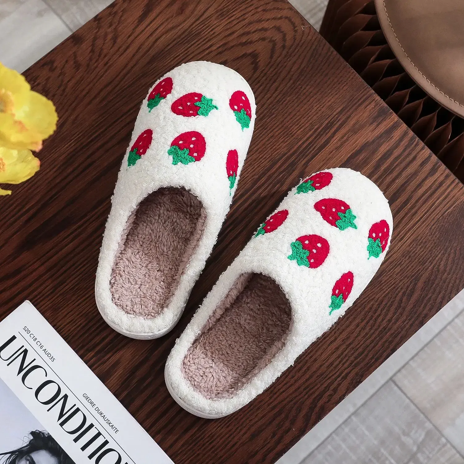 Color: WHITE, Shoe Size: 44 - Winter home furnishings small fresh seven strawberry cotton slippers non-slip thick bottom wear-resistant cotton slippers