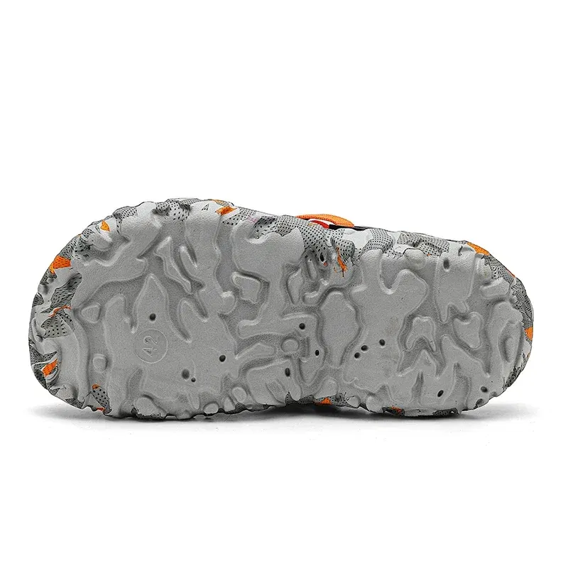 Color: Silver, Shoe Size: 40 - Fashion Garden Shoes Men's Clogs Slippers Sandal Flat Camouflage Sandals Male Sneakers Outdoor Flip Flops Home Clogs