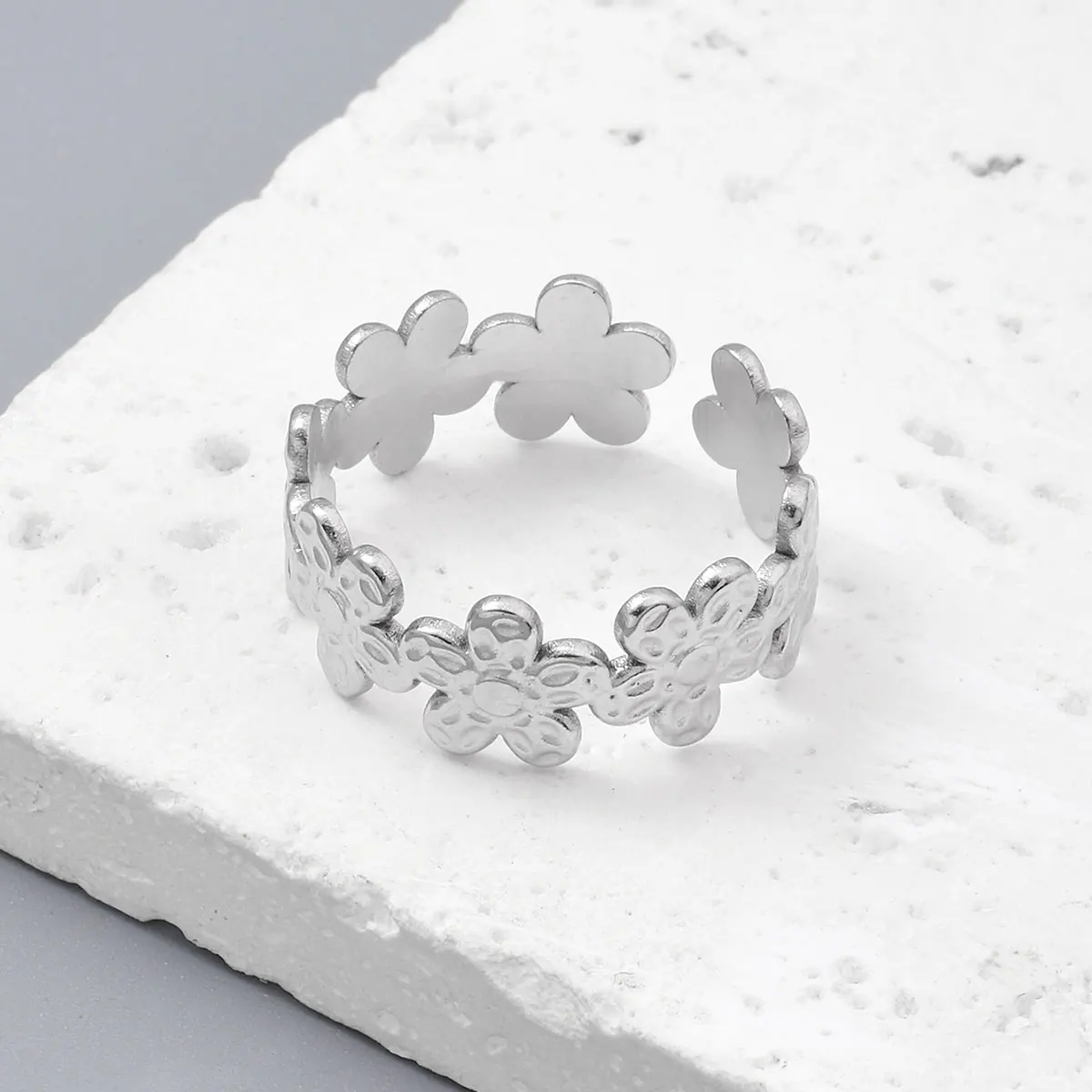 Main Stone Color: WHITE, Ring Size: resizable - Never Fade Stainless Steel Flower Woven Star Rings Boho Women Jewelry Fashion Ring Adjustable Size Birthday Gifts Top Quality