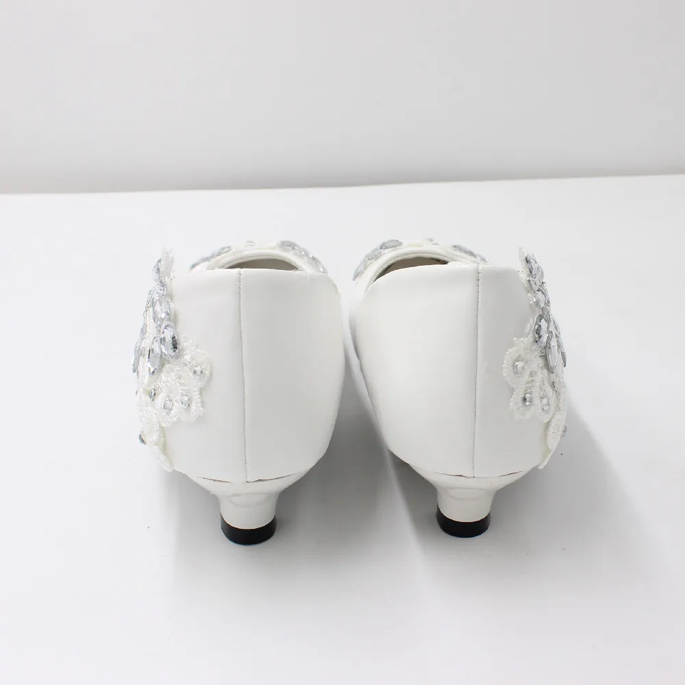 Color: WHITE, Shoe Size: 39, Ships From: CHINA - 【Xingchenmao?‘Low heel large size bridal shoes White large size soft top women's shoes handmade lace simple single shoes BH0710