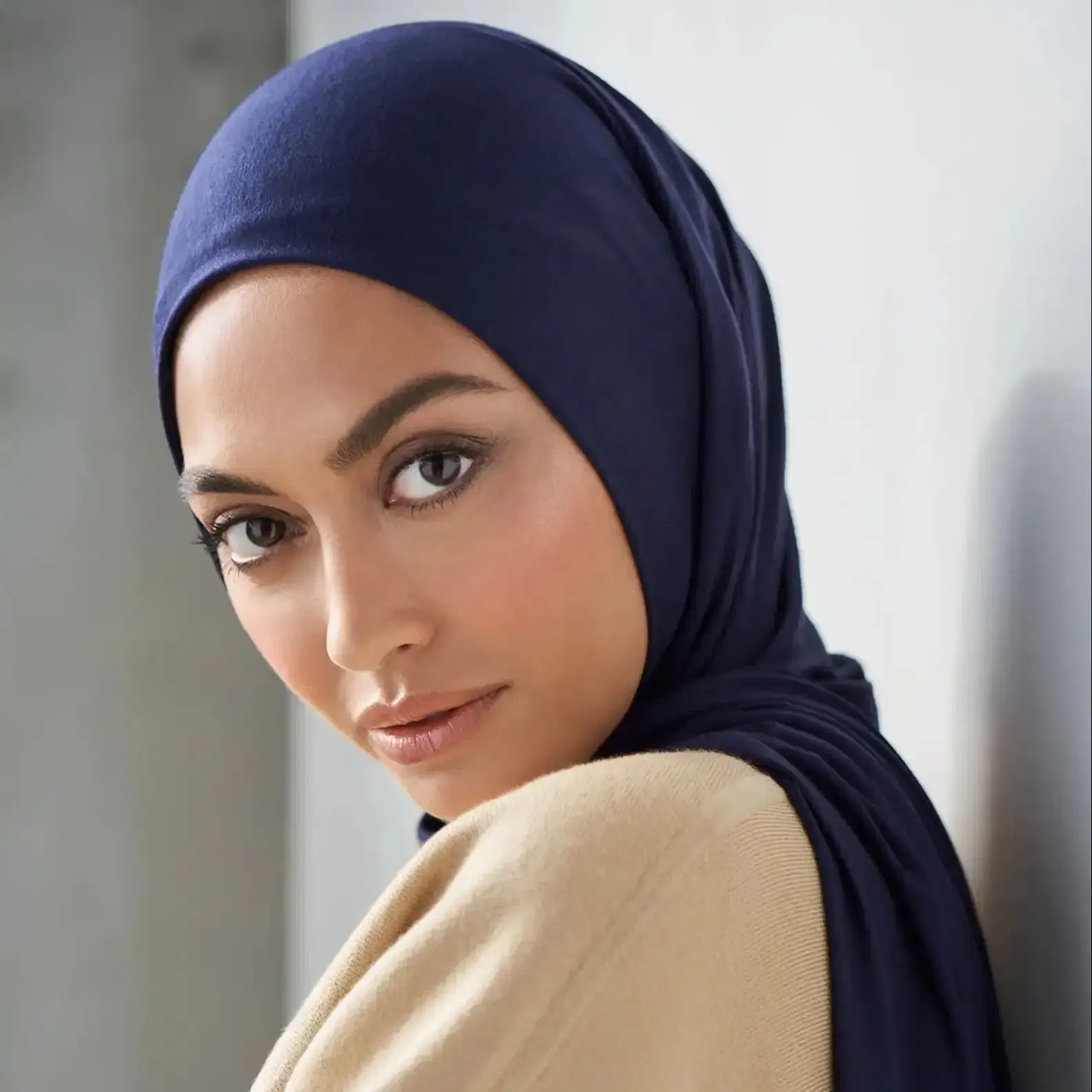 Color: army green - 29Colors Cheap Jersey Hijab Scarf Solid Muslim Long Scarves Turban Shawl Elastic Cotton Arab Headscarf Head Wraps Saudi Hijabs