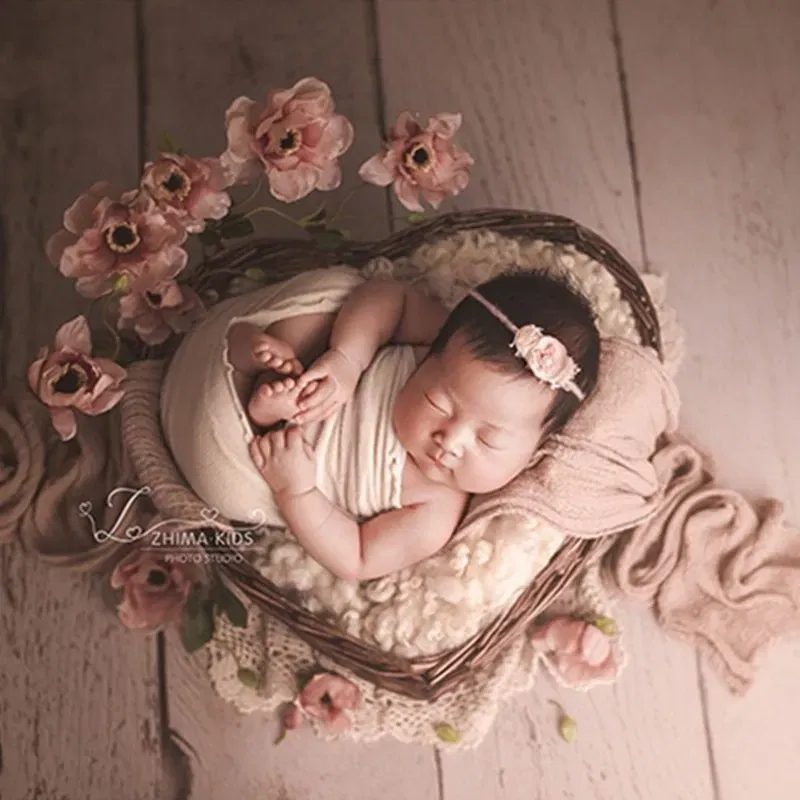 Newborn Photography Props Love Bathtub Simple Wind Wooden Heart-shaped Box Basket Baby Photo Studio Photography Accessories