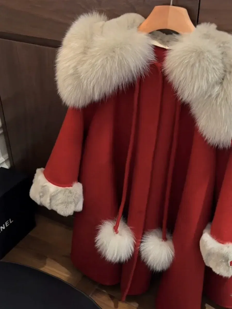 Color: Red, Kid Size: 3T - autumn winter red Big fur collar baby girls wool long coats child Christmas Thick velvet outwear kids New Warm jacket overcoat