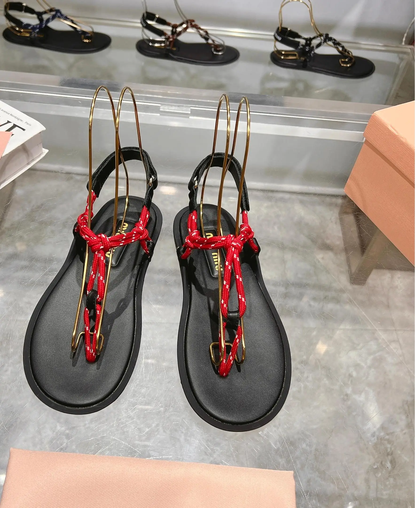 Color: black, Shoe Size: 35 - Fashionable and cost-effective MIU series 25 new summer products, the world's most popular flip-flops, versatile and trendy