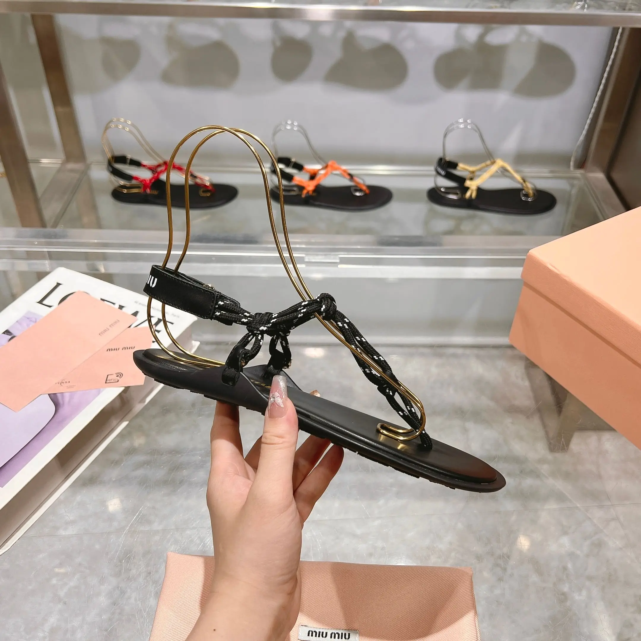 Color: black, Shoe Size: 35 - Fashionable and cost-effective MIU series 25 new summer products, the world's most popular flip-flops, versatile and trendy