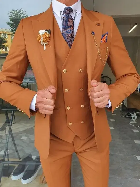 Color: Yellow, Size: XL, Ships From: CHINA - 3 Pieces New White Men's Suit 2022 Peak Lapel Slim Fit Casual Tuxedos Groom Tailor Made Terno Masculino (Blazer+Pants+Vest)