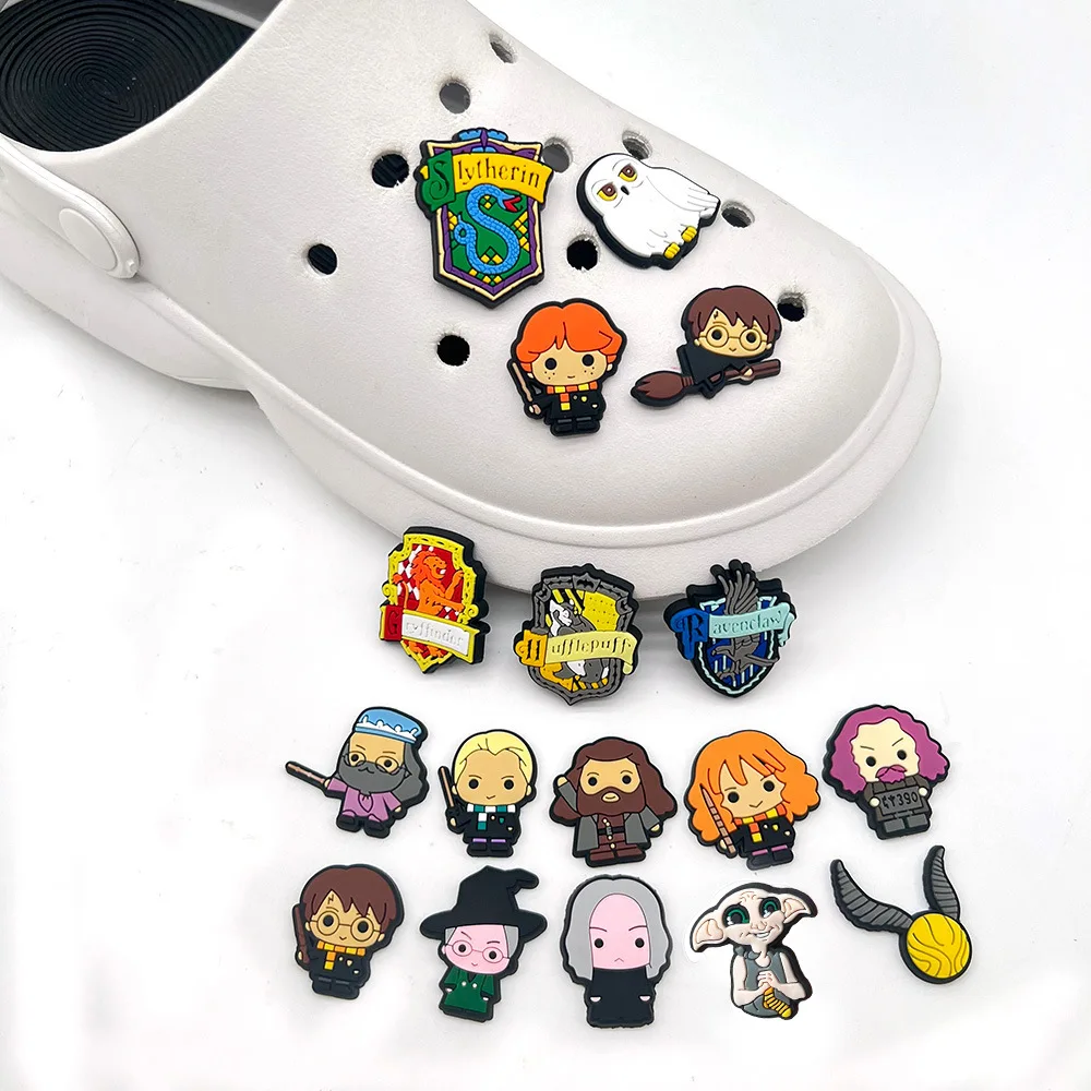 Color: Blue - 10-61PCS Wizarding Academy Film Good Quality Shoes Charms DIY PVC Shoe bag Accessories Forenthusiasts Wristband Kids Party Gifts