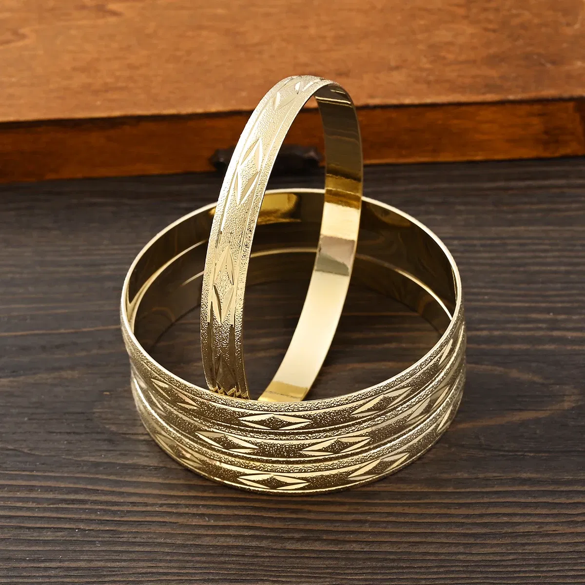 Metal Color: Titanium Plated - Adult Size 4PCS 65MM 9K Gold Color Hig Quality Top Sale Cute Bracelet Jewelry  Flower Bangle Girl Birthday Party Gift