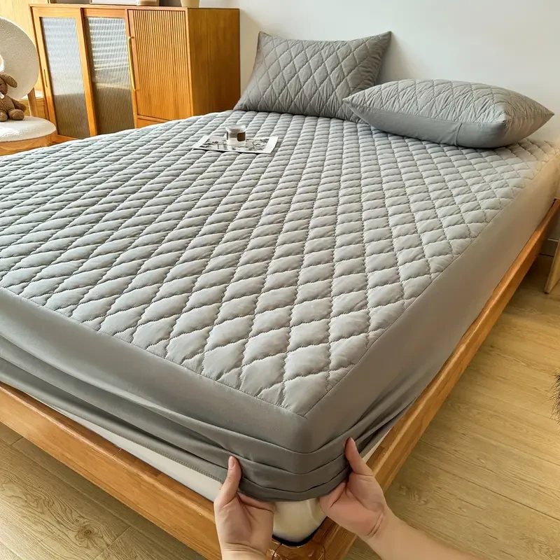Layered Waterproof Mattress Protector