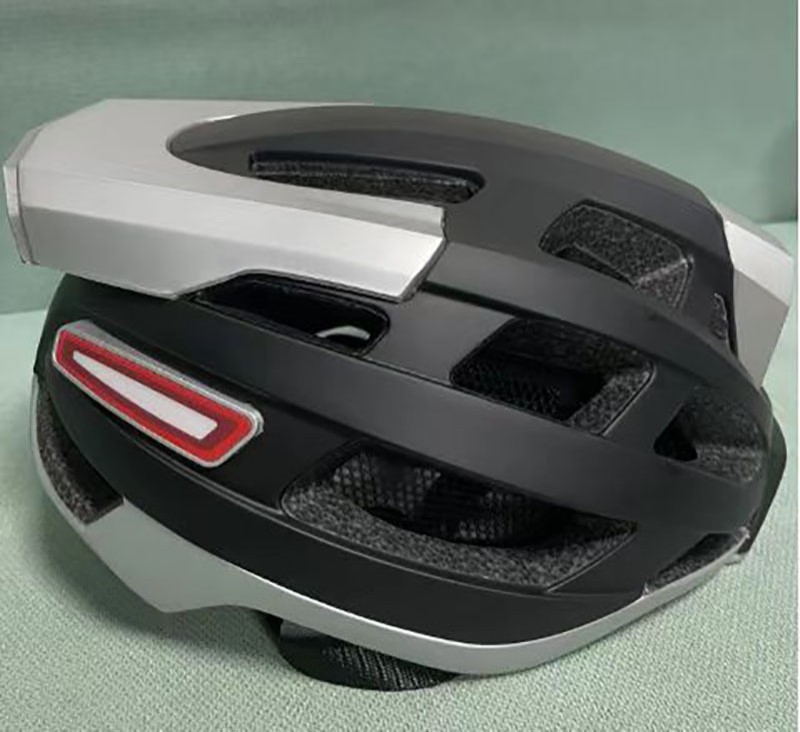 Smart Bluetooth Warning Light Riding Integrated Helmet