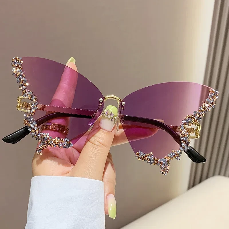 GlamourWings Vintage Butterfly Sunglasses