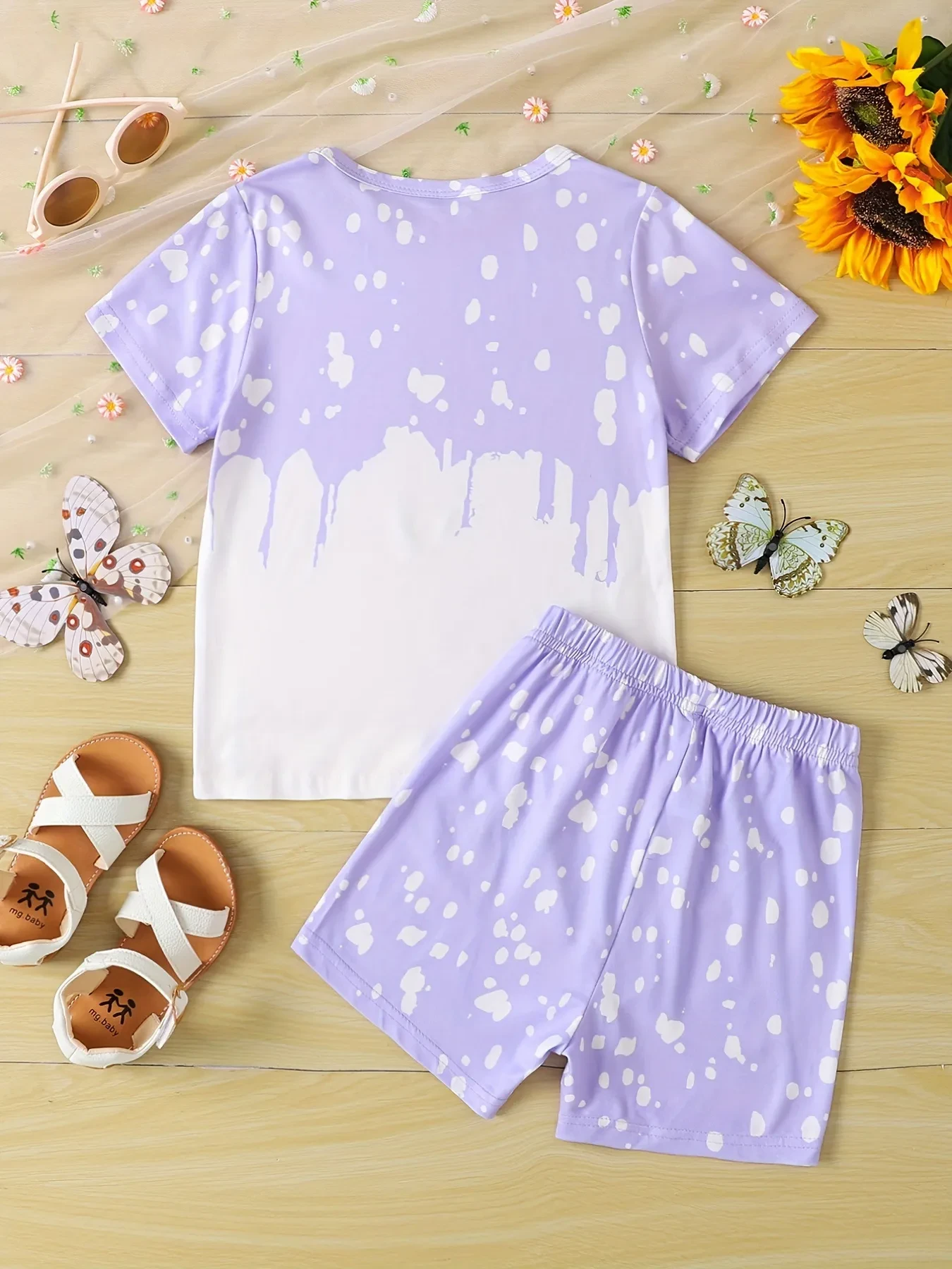Girls Sunflower And Butterfly Pattern Short Sleeve Top Shorts Suit