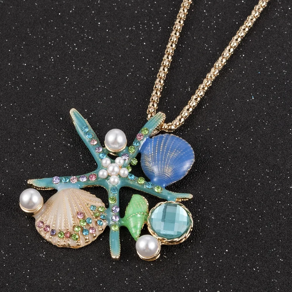 Starfish pendant necklace