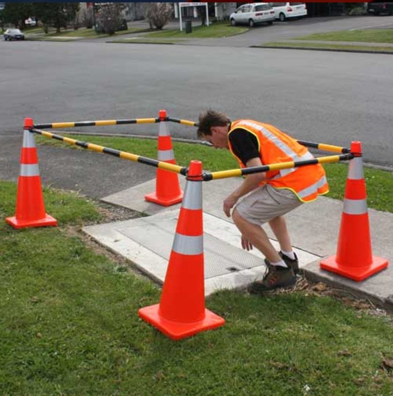 Extendable Cone Bar BARRIER ARMS