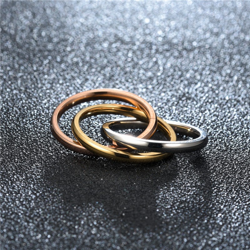 Gold-Plated Stainless Steel Women's Three-Color Three-Ring Interlocking Stacked Couple Ring