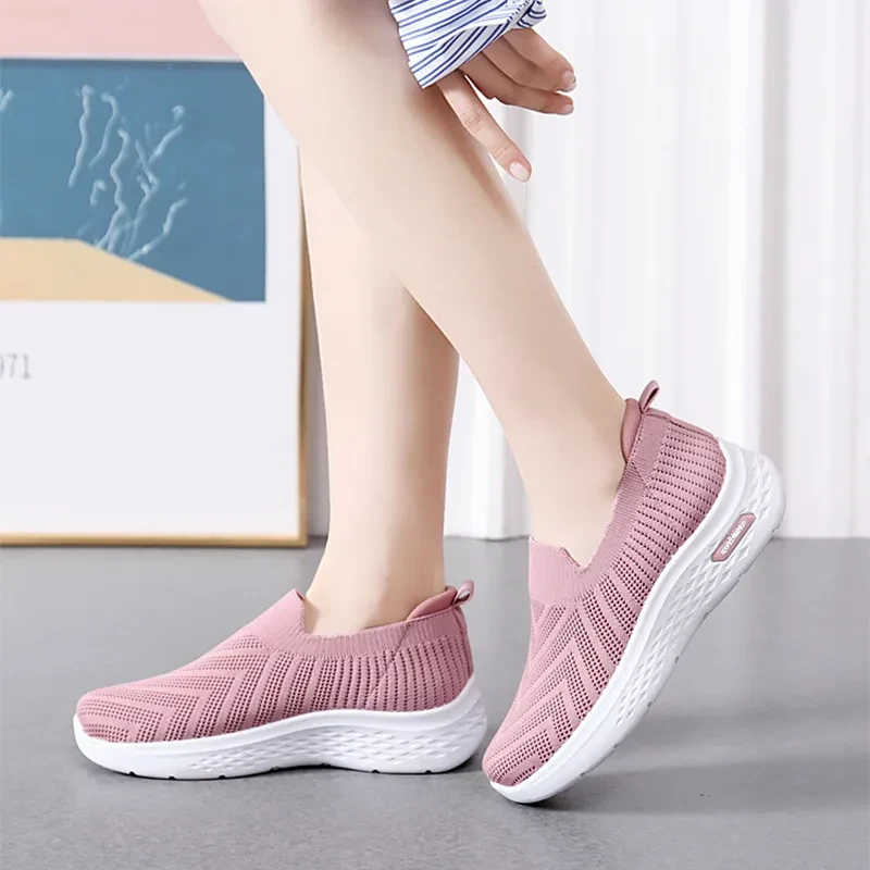 Women's Casual Mesh Slip-On Sneakers