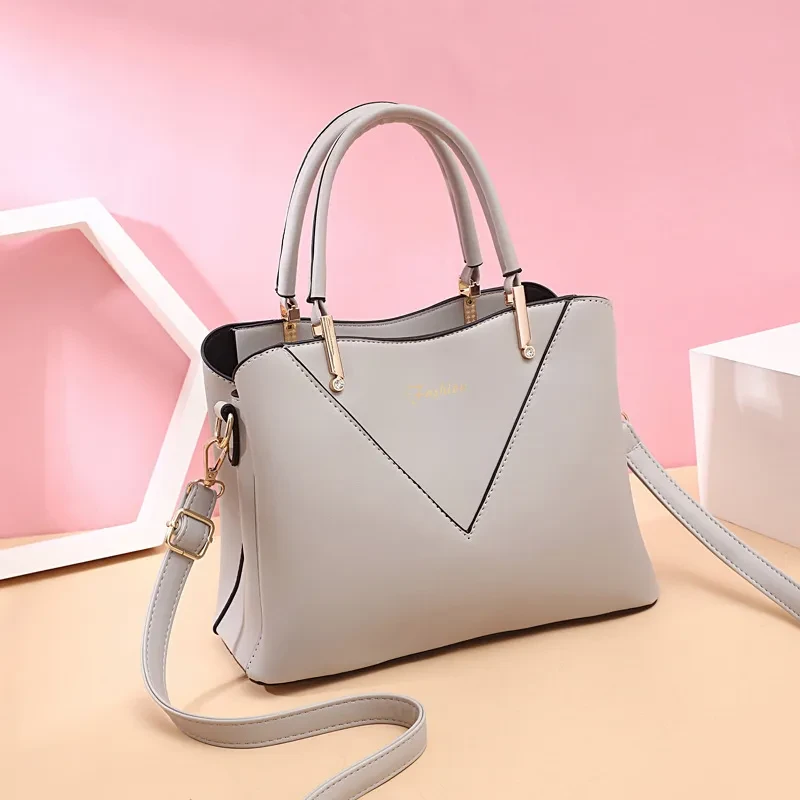 Women's Diag Handbag.