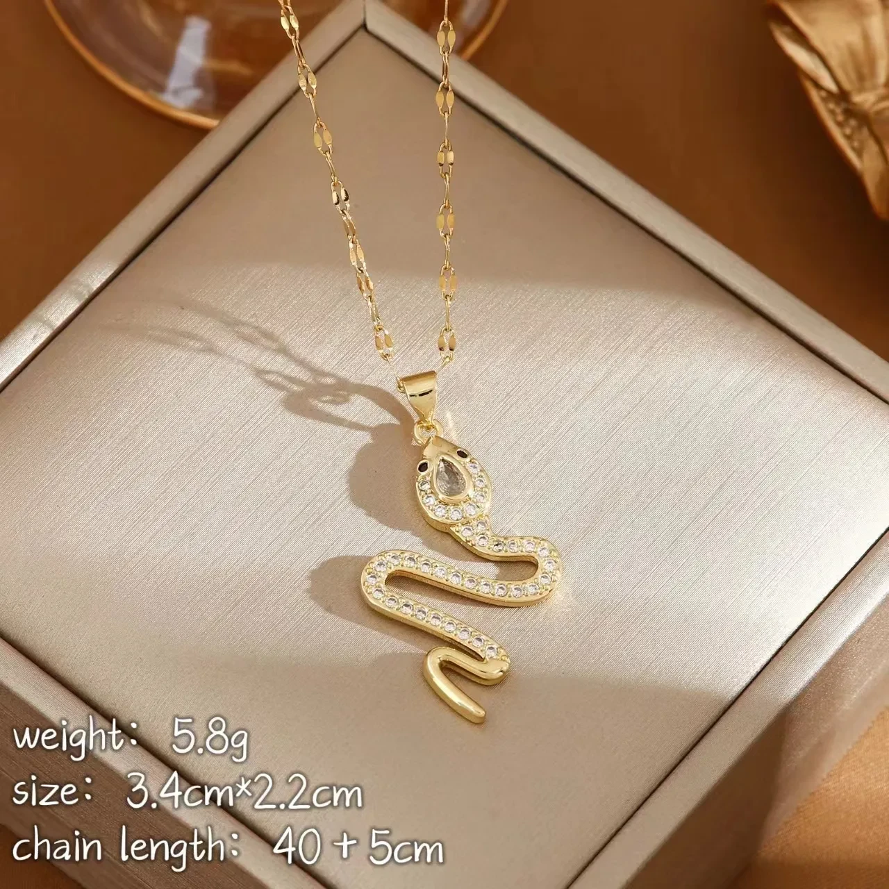 Personality Snake Necklace With Rhinestone Design
