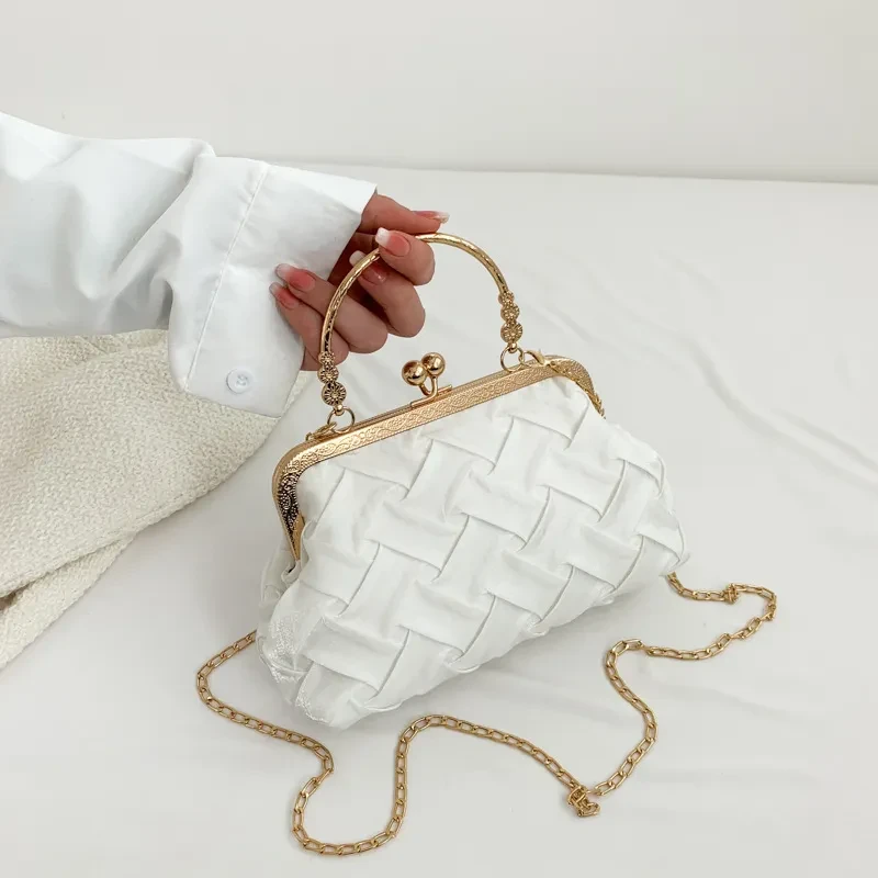 Fashionable Simple One-shoulder Portable Shell Bag