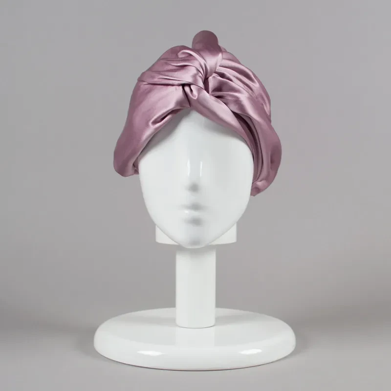 Curly Hair Pregnant Women Confinement