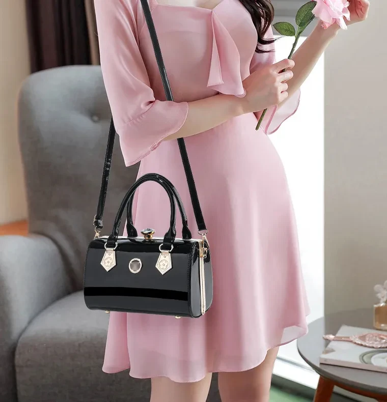 New Fashion Bright Leather Portable Large Capacity Women's One Shoulder Crossbody Bag