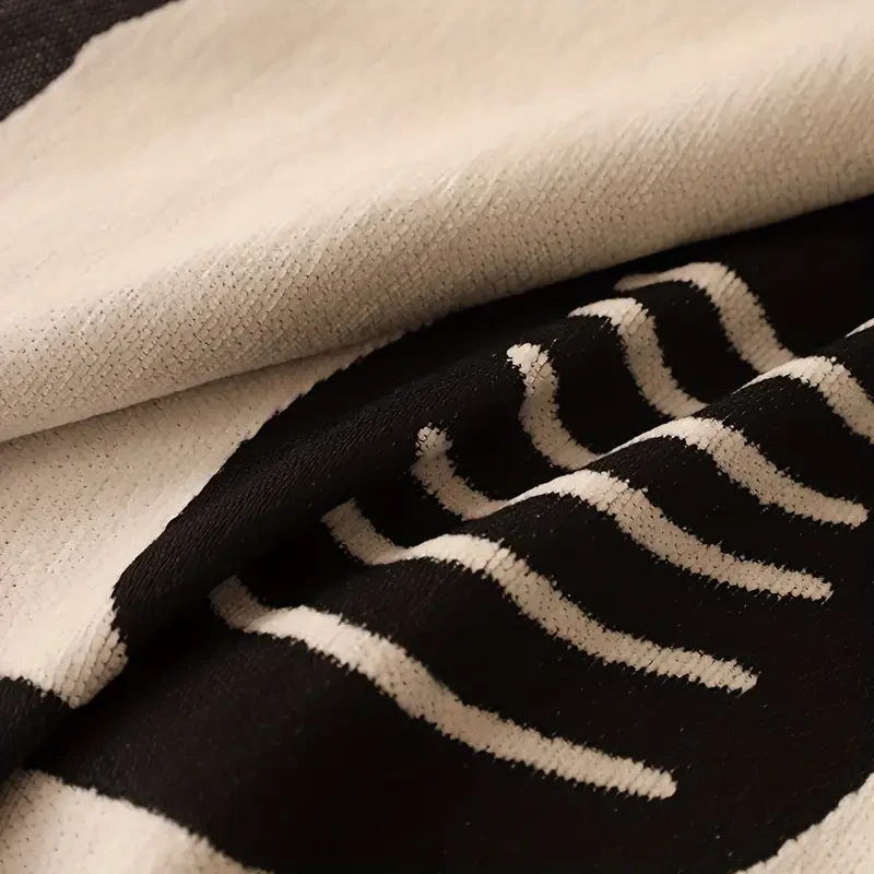 1pc Chenille Cat Cartoon Sofa Cover Blanket Four Seasons Universal