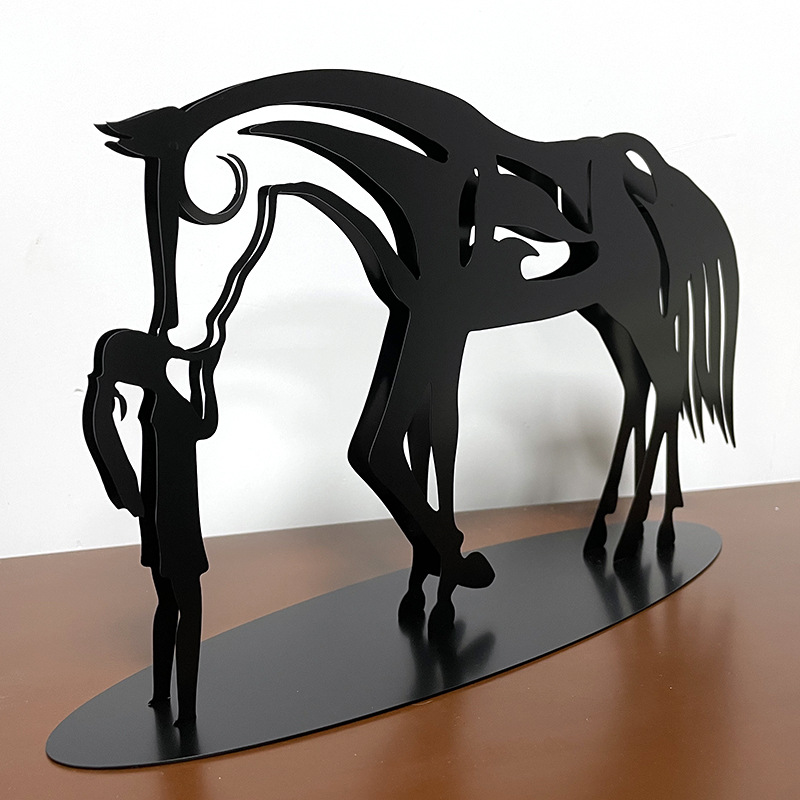 Three-dimensional Effect Of The Product