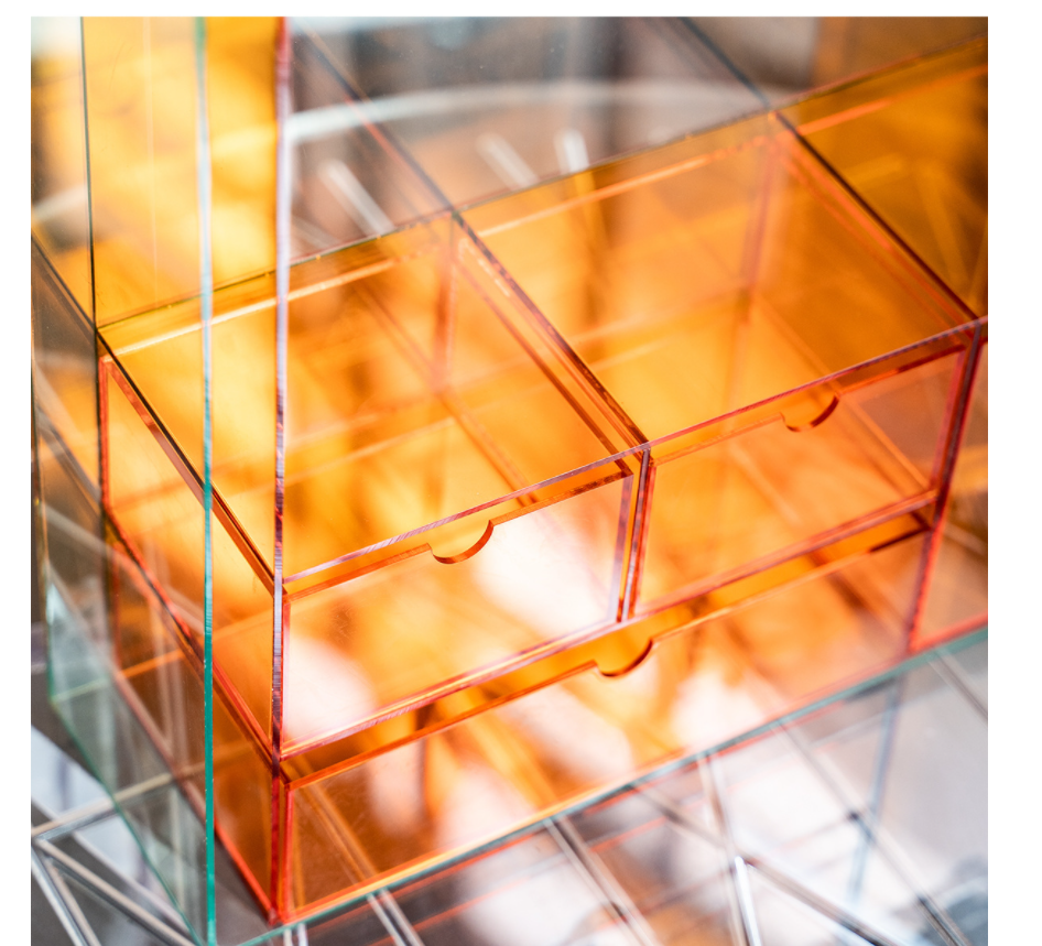 Customized Acrylic Display Rack Simple Color Matching Cosmetic Skin Care Product Storage Box