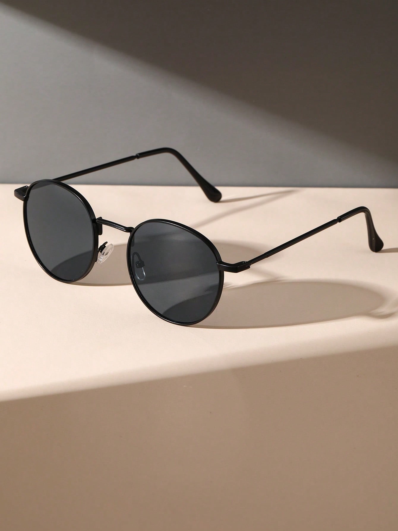 Unisex Metal Round Frame Vintage Y2K Sunglasses