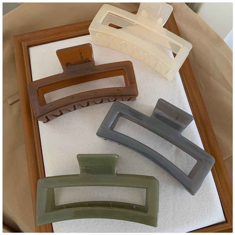 13cm Oversized Hair Clip  Simple & Versatile Hair Accessory for Girls