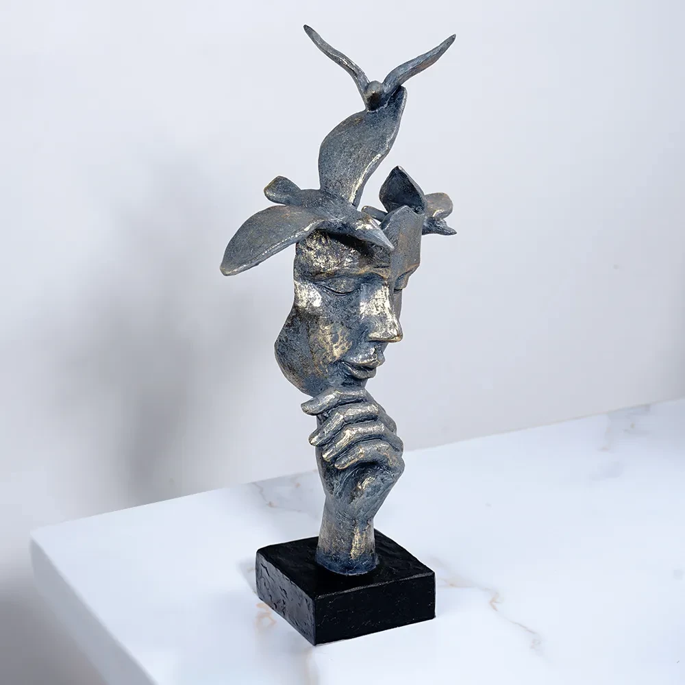 European-style abstract cheek-lifting thinker ornaments