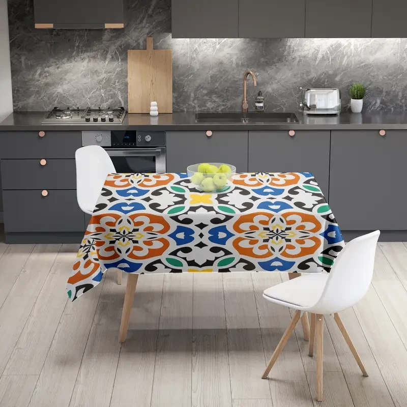 A Waterproof Polyester Tablecloth