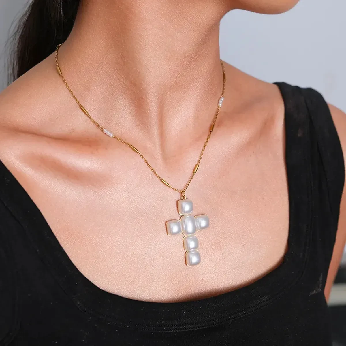 French Cross Pearl Pendant Necklace, Fresh And Simple Fashion Collarbone Chain Women's Stainless Steel Sweater Chain