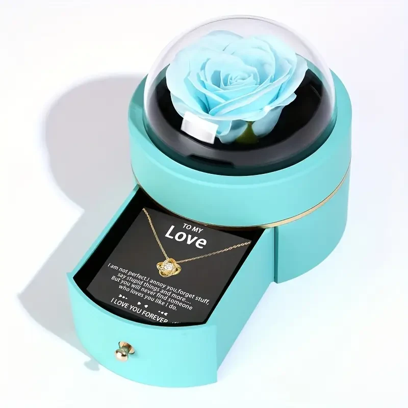 An Everose Necklace Gift Box Set