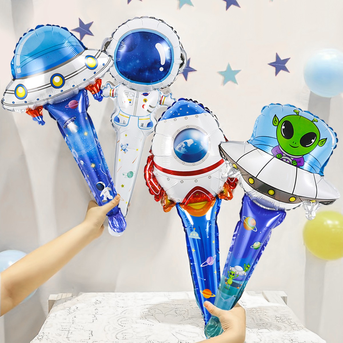 4PCS Space-Themed Astronauts and UFO Handheld Aluminum Film Balloons