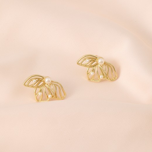 French Luxury Earrings With Flowers And Leaves