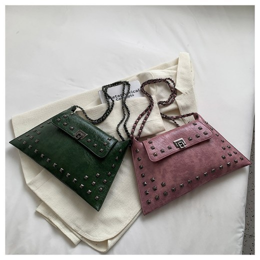 Rivet Bag Envelope Chain Crossbody