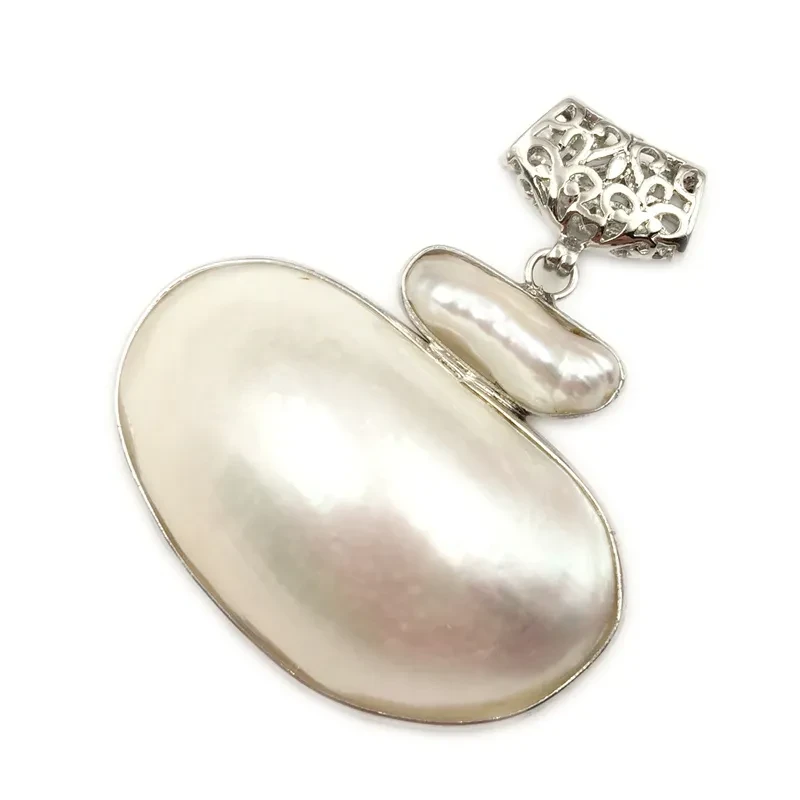 New natural pearl oyster irregular pendant fashion accessories pendant Pendant 40x45mm