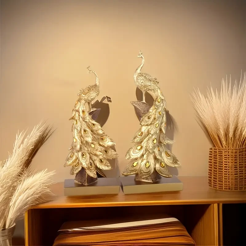 1pc Luxury Fashionable Resin Golden Peacock Figurine