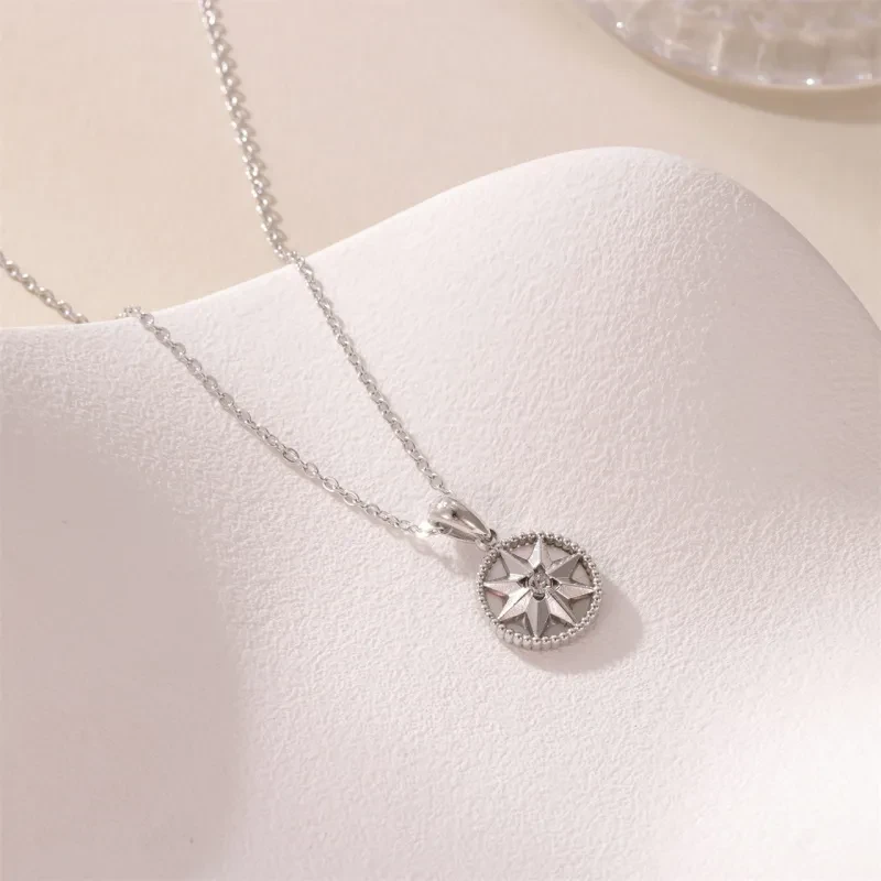 Lucky Compass Necklace Jewelry For Women