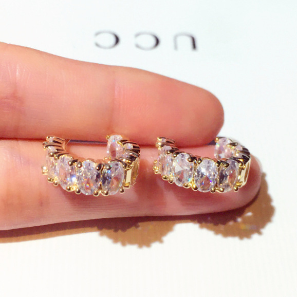New Fashion Zircon Earrings For Women