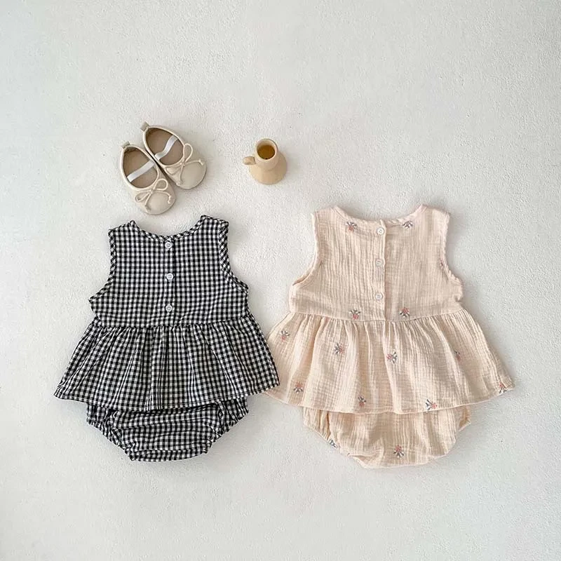 Girls' Plaid Embroidered Sleeveless Short Skirt Two-piece Set