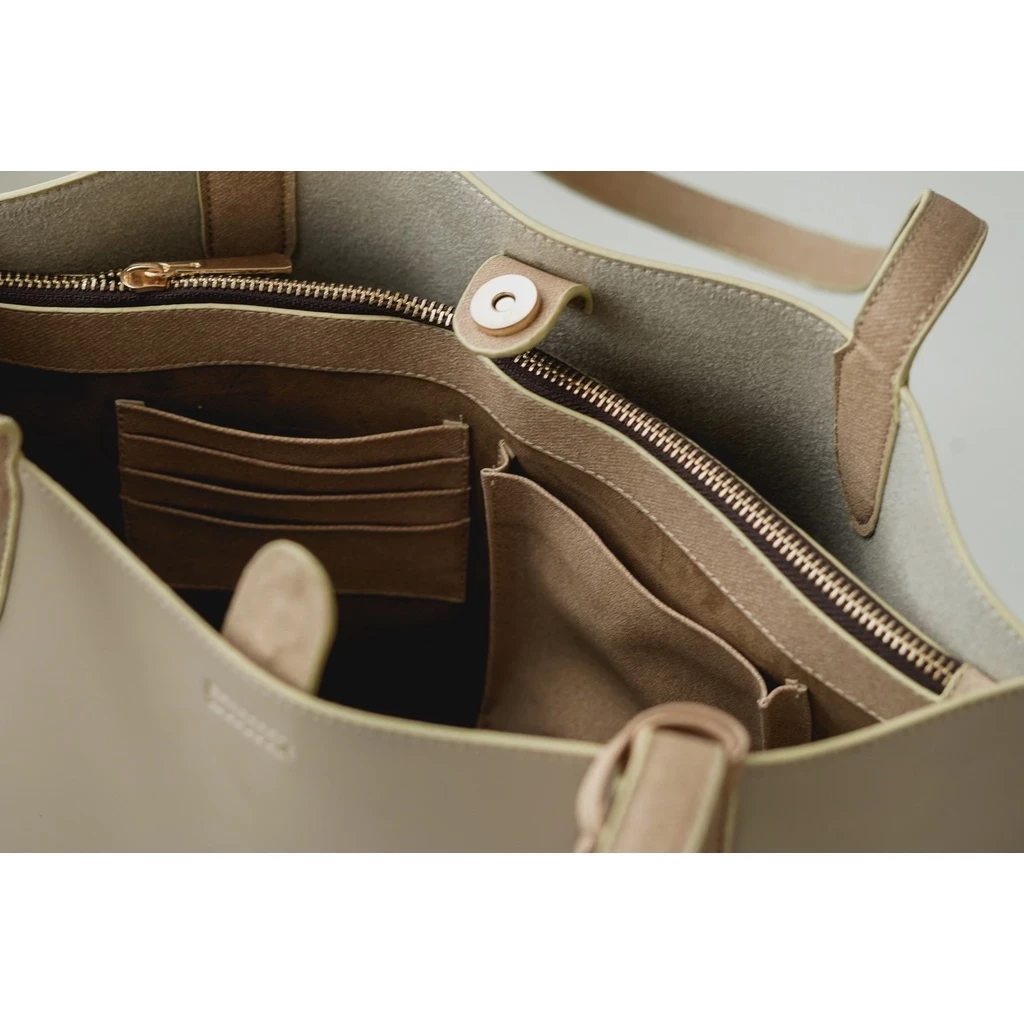 La Vita E Bella Emily Large Women's Shoulder Bag Tote Bag