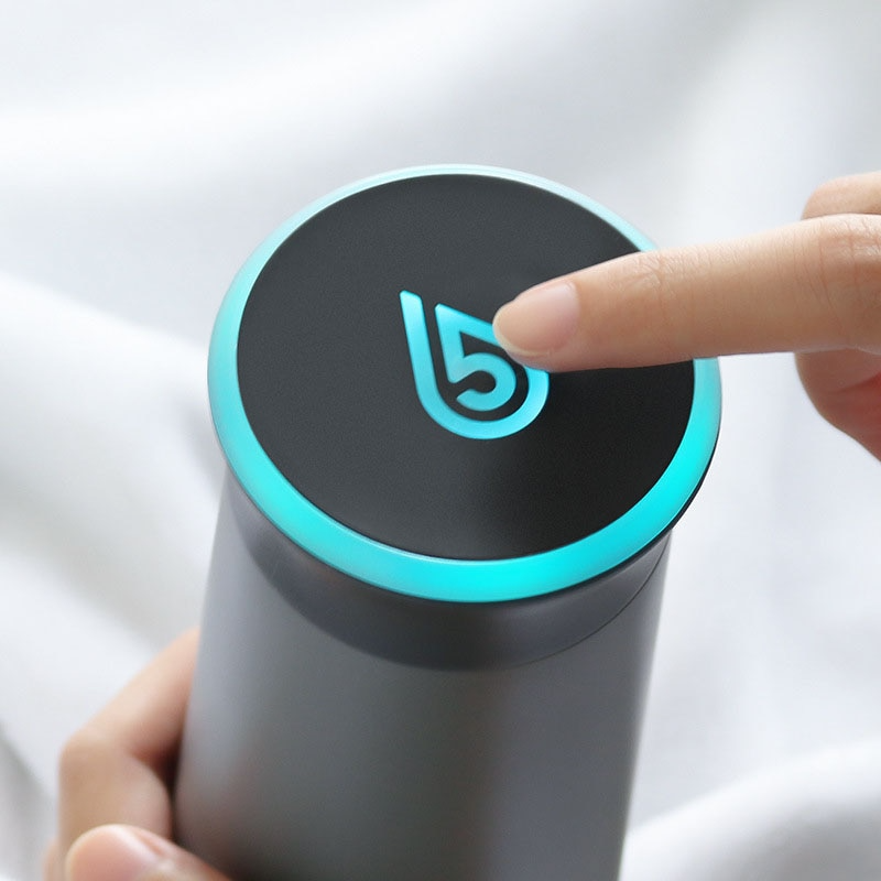 Intelligent cooling cup thermostat cup